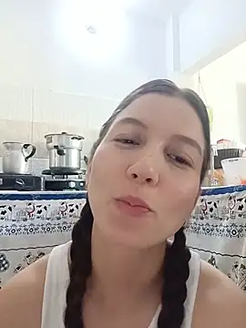 Arianna Moss online show from July 2026 04:20:01 PM