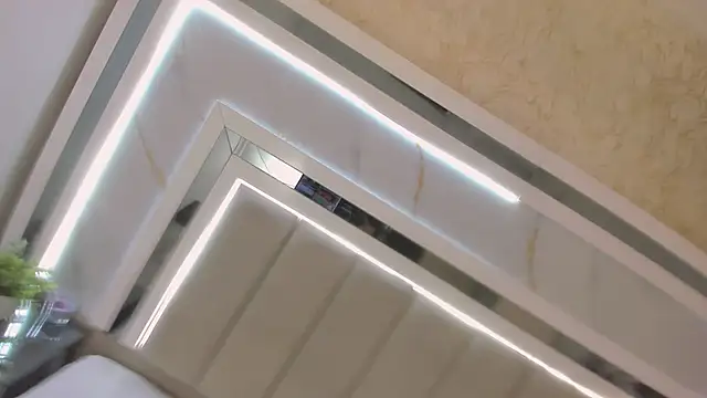 melodycharlotte online show from December 2025 12:32:01 PM