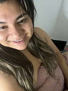 Snapshot of andi03 chatting on September 2025 04:25:01 AM andi03 online show from September 2025 04:25:01 AM