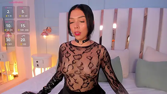 Snapshot of selene_phmoon chatting on November 2025 01:37:01 AM selene phmoon online show from November 2025 01:37:01 AM