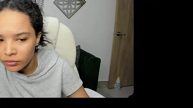 Ayshel cooperr online show from October 2025 04:02:02 AM
