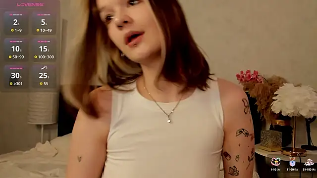 Kati Li online show from September 2025 10:16:02 AM