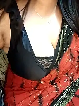 sassylisa online show from April 2026 09:01:01 PM