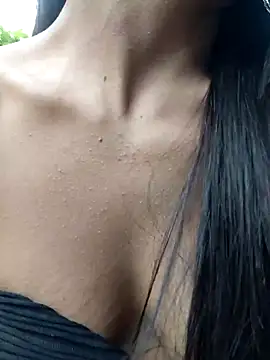 Snapshot of chaparritahot99 chatting on November 2025 09:04:02 PM chaparritahot99 online show from November 2025 09:04:02 PM