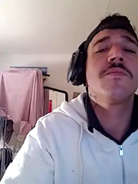 JuicyBigcockxh online show from May 2026 05:09:01 PM