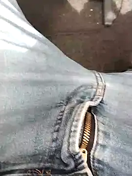 Ajayy01 online show from September 2025 10:15:01 AM