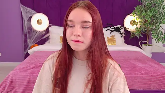 NoraHaynes online show from October 2025 03:12:02 AM