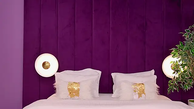 NoraHaynes online show from January 2026 03:21:02 AM