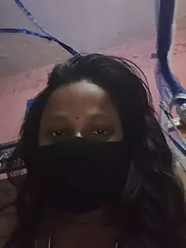 Snapshot of shalubhabhi69 chatting on November 2025 06:40:01 PM shalubhabhi69 online show from November 2025 06:40:01 PM