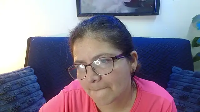 Linda banks  online show from October 2025 01:31:02 AM