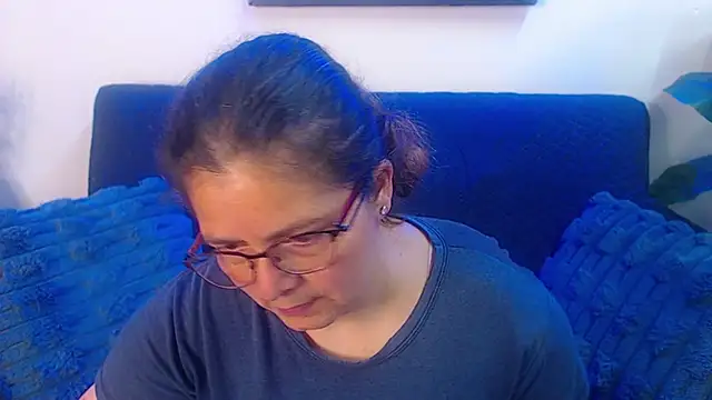 Snapshot of Linda_banks_ chatting on February 2026 02:05:02 AM Linda banks online show from February 2026 02:05:02 AM