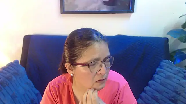 Snapshot of Linda_banks_ chatting on February 2026 01:57:02 AM Linda banks online show from February 2026 01:57:02 AM