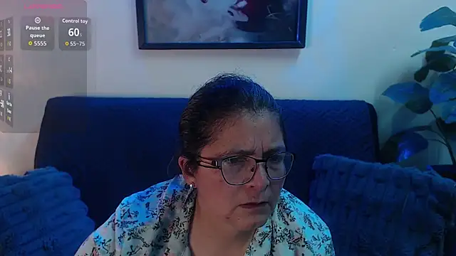 Snapshot of Linda_banks_ chatting on February 2026 01:46:02 AM Linda banks online show from February 2026 01:46:02 AM