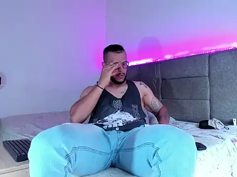 Edy coltt online show from October 2025 02:39:02 PM