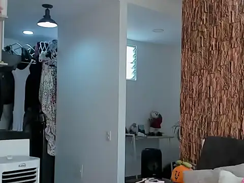 lia rip01 online show from October 2025 02:29:01 PM