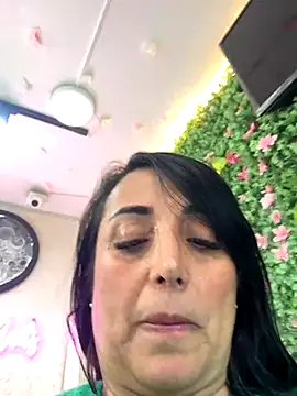 hotadhara01 online show from November 2025 08:18:01 PM