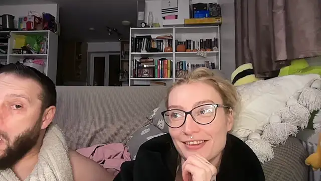 harleyblair online show from May 2026 10:29:01 PM