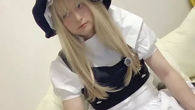 Snapshot of Mia032 chatting on April 2026 02:03:02 PM Mia032 online show from April 2026 02:03:02 PM