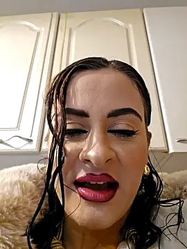 ShineBright88 online show from November 2025 08:44:01 PM