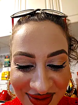 Snapshot of ShineBright88 chatting on February 2026 08:59:02 PM ShineBright88 online show from February 2026 08:59:02 PM