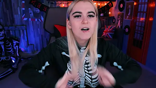 Stef Nicks online show from October 2025 09:10:01 AM