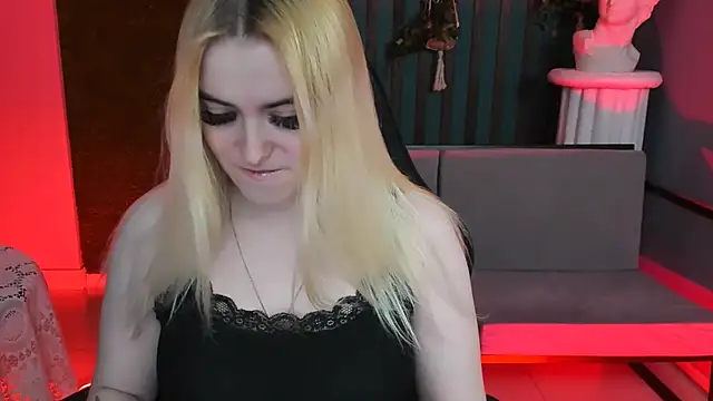 Stef Nicks online show from April 2026 09:08:01 AM