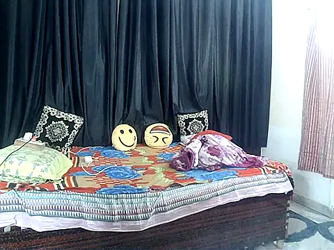 Anaconda-Mall online show from November 2025 09:21:02 PM