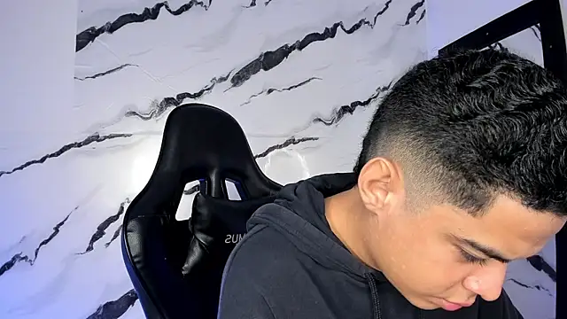 Snapshot of edy_play chatting on March 2026 06:39:02 AM edy play online show from March 2026 06:39:02 AM