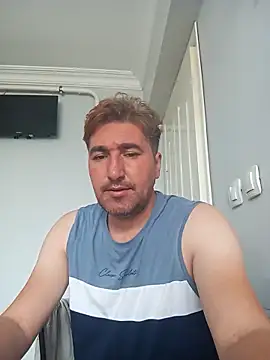 Snapshot of mert0359 chatting on September 2025 09:44:02 AM mert0359 online show from September 2025 09:44:02 AM