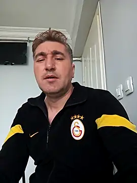 Snapshot of mert0359 chatting on October 2025 09:51:01 AM mert0359 online show from October 2025 09:51:01 AM