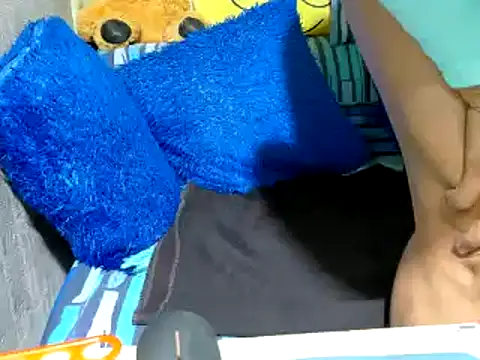 xxloveheart online show from March 2026 10:49:02 PM