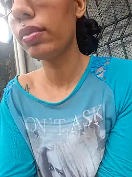 Snapshot of RavenShyfit chatting on October 2025 07:03:01 PM RavenShyfit online show from October 2025 07:03:01 PM