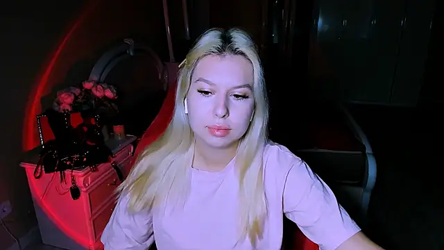 ChloeRicc online show from October 2025 07:32:01 AM