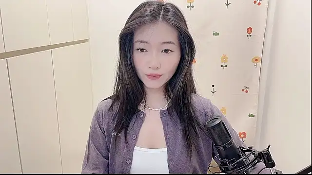 Rosalind xixi online show from September 2025 09:32:01 AM