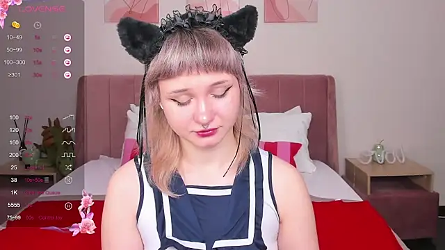 Tori Cutie online show from February 2026 12:09:02 AM