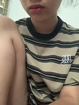Snapshot of Nguyenha11 chatting on June 2026 08:49:02 AM Nguyenha11 online show from June 2026 08:49:02 AM