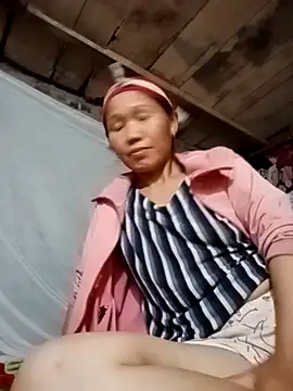 TinTin321 online show from October 2025 11:40:01 AM