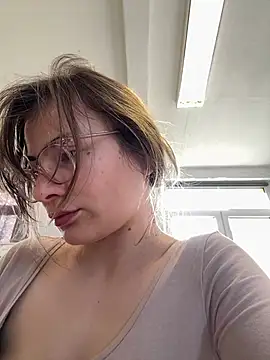 Snapshot of IsabellaEtha chatting on April 2026 07:06:02 AM IsabellaEtha online show from April 2026 07:06:02 AM