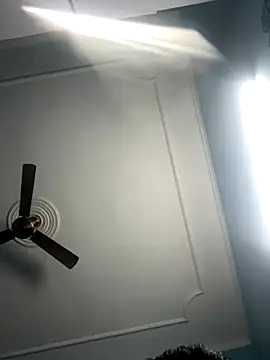 Snapshot of johnyncr chatting on November 2025 06:57:01 AM johnyncr online show from November 2025 06:57:01 AM