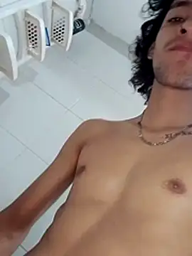 Snapshot of Khalifaxxx chatting on April 2026 03:06:01 PM Khalifaxxx online show from April 2026 03:06:01 PM