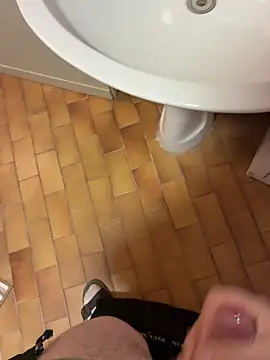 Snapshot of Cober03 chatting on February 2026 08:32:01 AM Cober03 online show from February 2026 08:32:01 AM