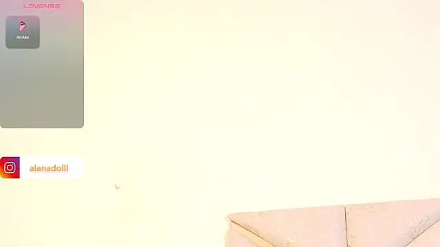 Snapshot of AlanaDoll chatting on March 2026 04:55:01 PM AlanaDoll online show from March 2026 04:55:01 PM