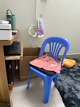 Linh linh01 online show from September 2025 05:44:01 AM