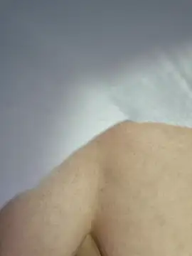 Snapshot of Linh_linh01 chatting on February 2026 06:04:02 PM Linh linh01 online show from February 2026 06:04:02 PM