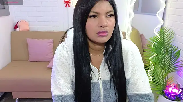 Snapshot of Lexy_tay chatting on December 2025 11:47:01 AM Lexy tay online show from December 2025 11:47:01 AM