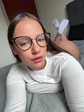 AlessiaaRuso1 online show from January 2026 07:26:01 PM