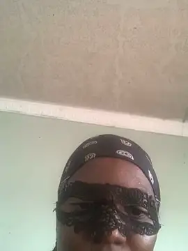 Snapshot of llxay chatting on April 2026 08:23:01 AM llxay online show from April 2026 08:23:01 AM