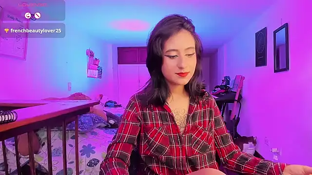 atenea dragon   online show from September 2025 09:16:02 PM