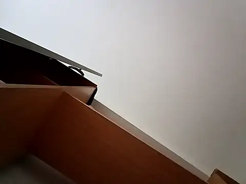 Vera Elle online show from October 2025 05:05:02 AM