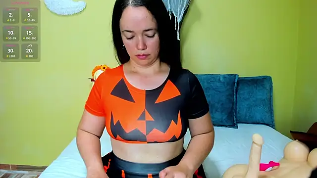 loreen grey online show from October 2025 08:13:02 PM